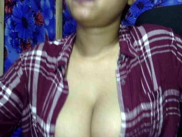 Nusrat-Mimi webcam