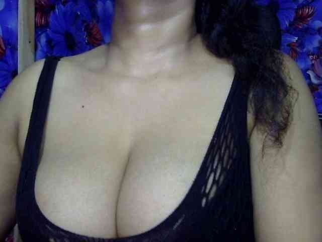 Nusrat-Mimi webcam
