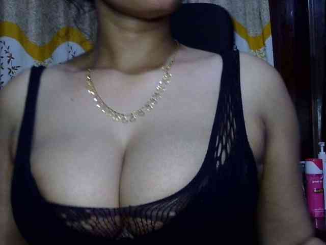 Nusrat-Mimi webcam
