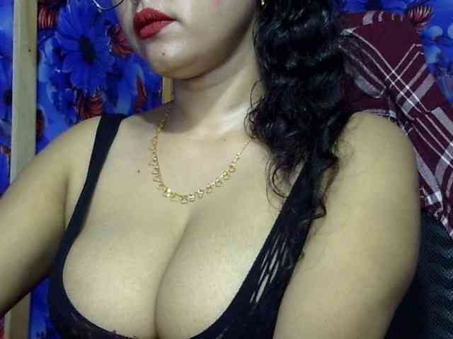 Nusrat-Mimi webcam