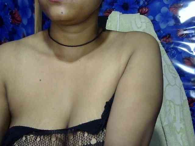 Nusrat-Mimi webcam