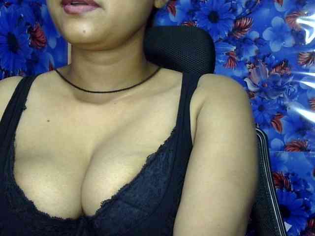 Nusrat-Mimi webcam