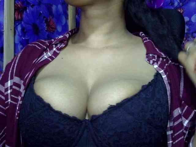 Nusrat-Mimi webcam