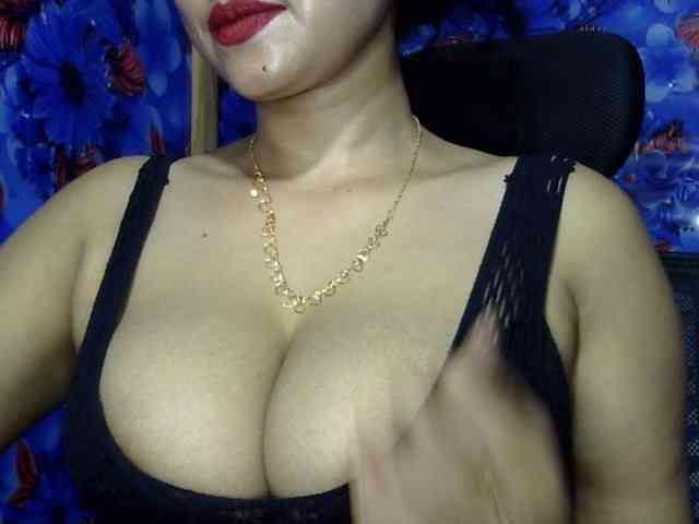 Nusrat-Mimi webcam