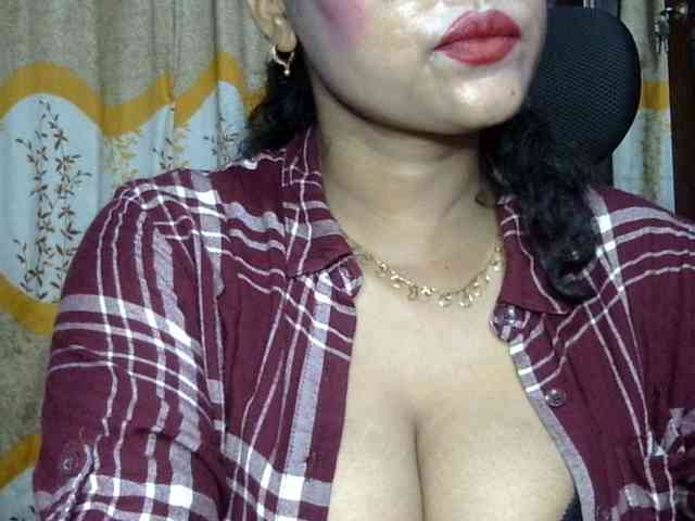 Nusrat-Mimi webcam