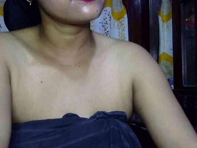 Nusrat-Mimi webcam