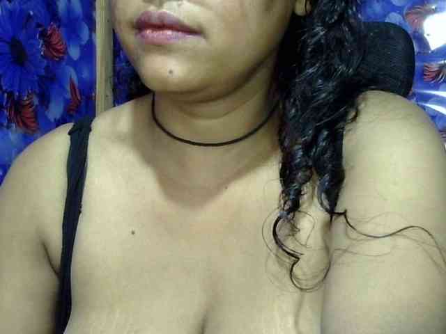 Nusrat-Mimi webcam