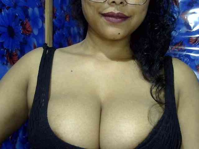 Nusrat-Mimi webcam