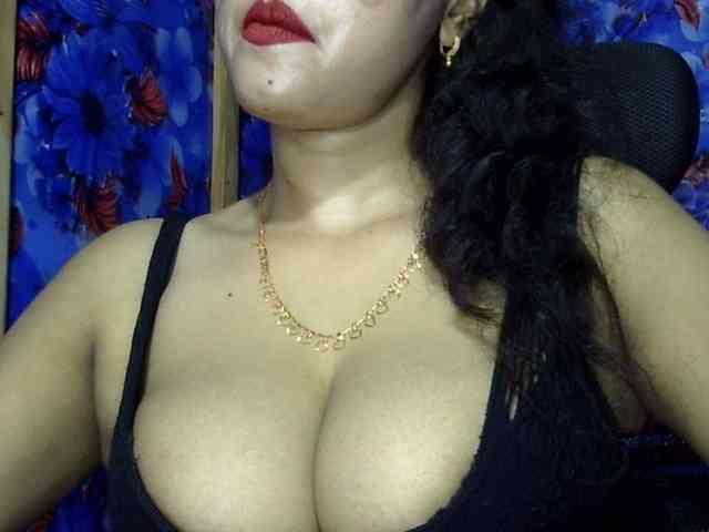 Nusrat-Mimi webcam