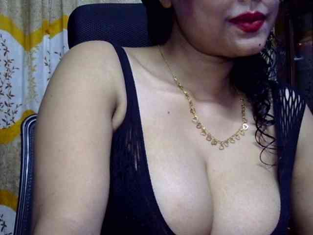 Nusrat-Mimi webcam