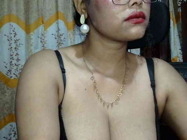 Nusrat-Mimi webcam