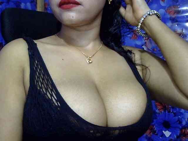 Nusrat-Mimi webcam