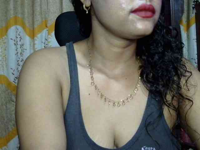 Nusrat-Mimi webcam