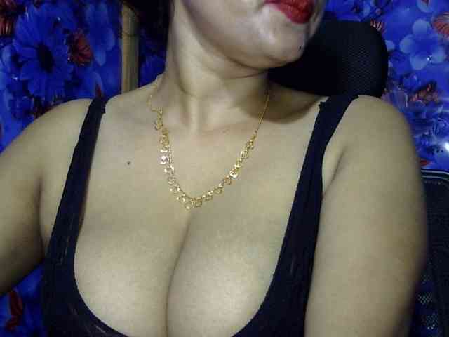 Nusrat-Mimi webcam