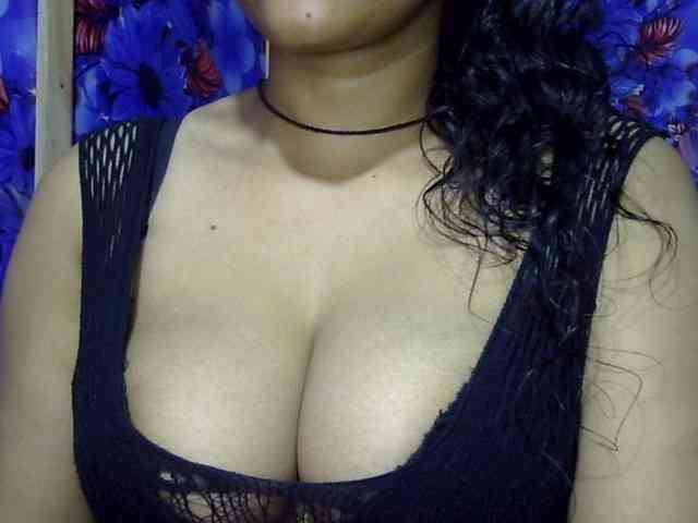 Nusrat-Mimi webcam