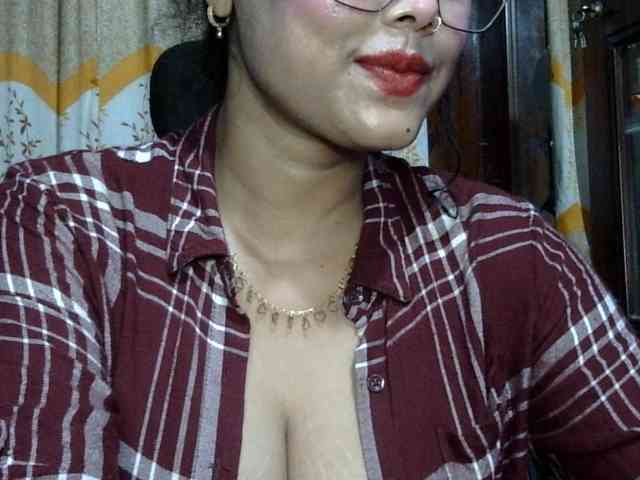 Nusrat-Mimi webcam