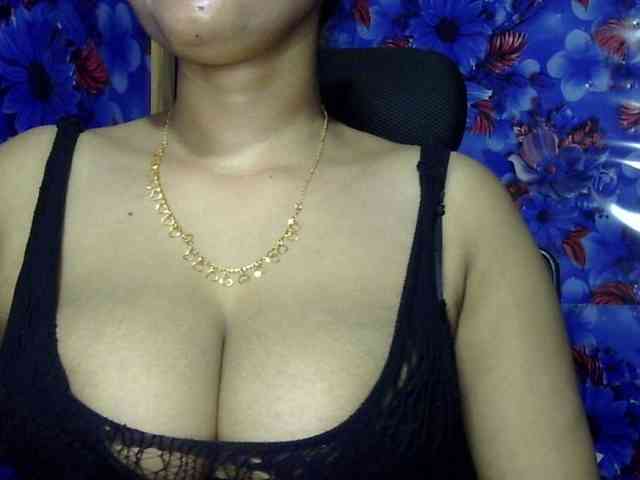 Nusrat-Mimi webcam