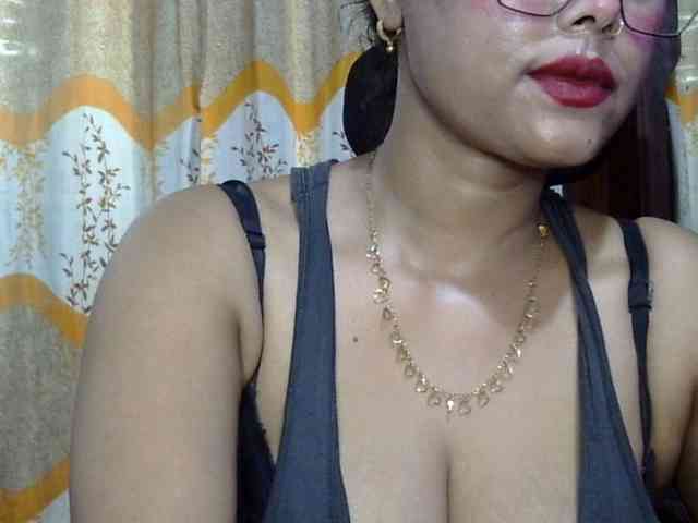 Nusrat-Mimi webcam