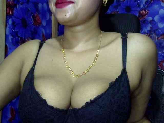 Nusrat-Mimi webcam