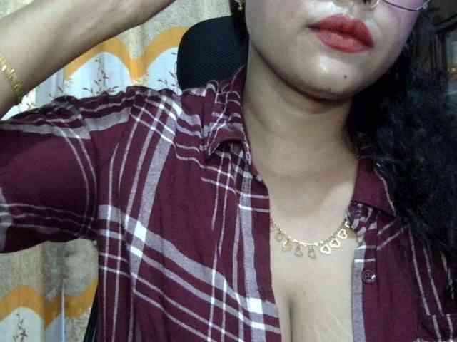 Nusrat-Mimi webcam