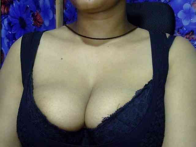 Nusrat-Mimi webcam