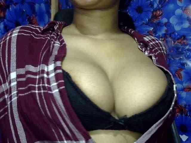 Nusrat-Mimi webcam