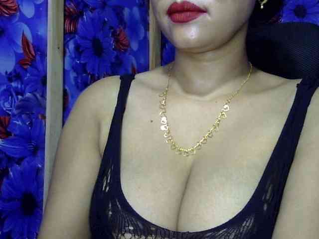 Nusrat-Mimi webcam