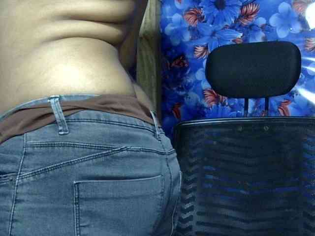 Nusrat-Mimi webcam