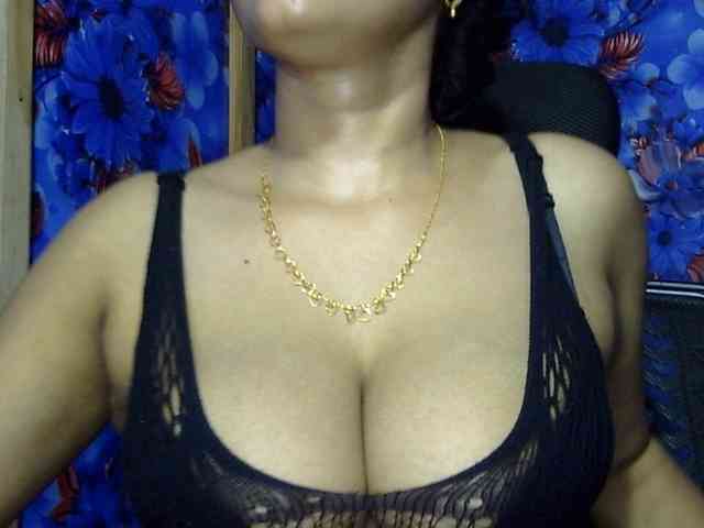 Nusrat-Mimi webcam