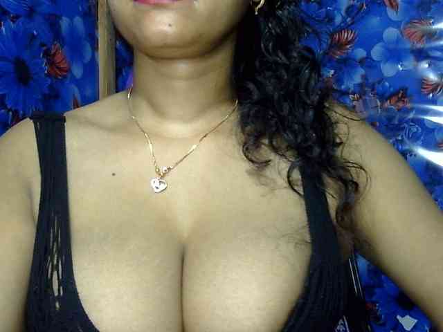 Nusrat-Mimi webcam