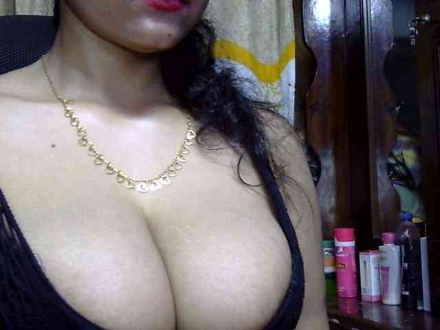 Nusrat-Mimi webcam