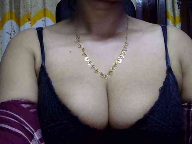 Nusrat-Mimi webcam