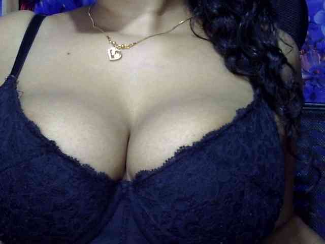 Nusrat-Mimi webcam