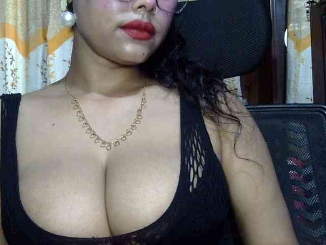 Nusrat-Mimi webcam