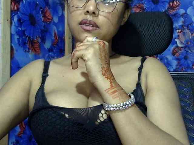 Nusrat-Mimi webcam