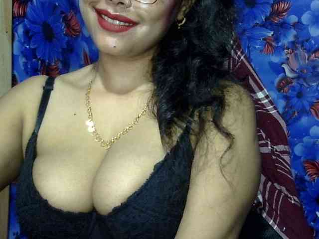 Nusrat-Mimi webcam