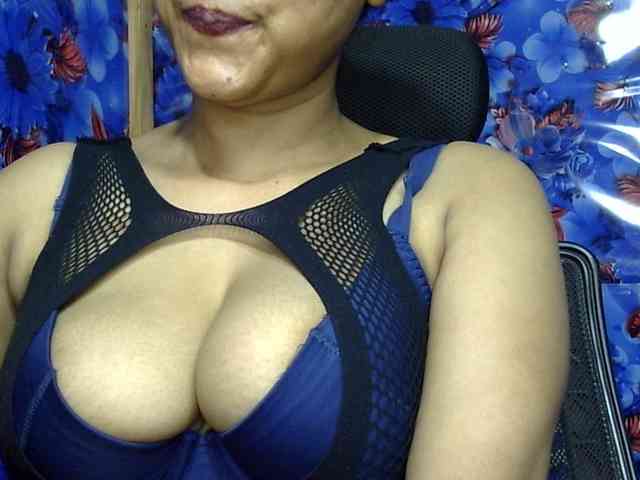 Nusrat-Mimi webcam