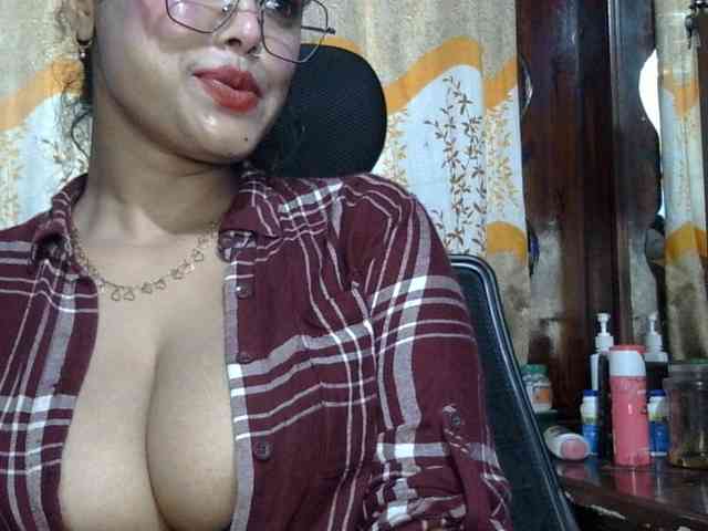 Nusrat-Mimi webcam