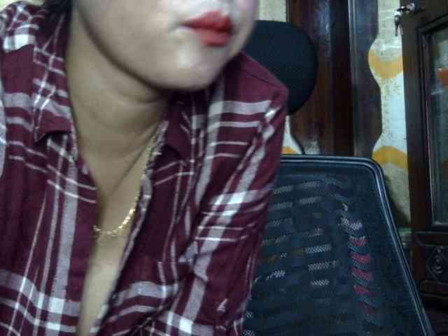 Nusrat-Mimi webcam