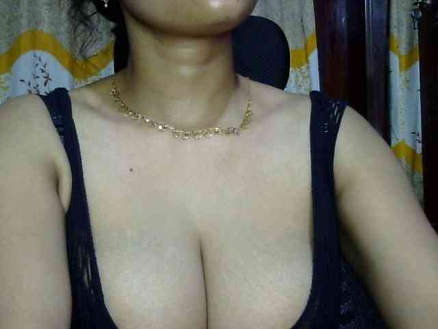 Nusrat-Mimi webcam
