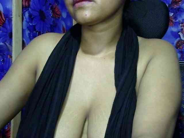 Nusrat-Mimi webcam
