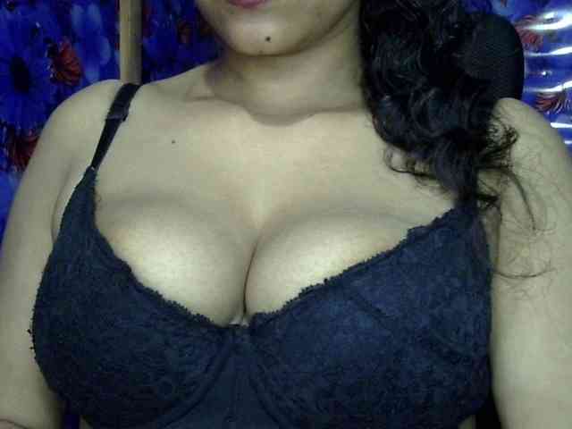 Nusrat-Mimi webcam