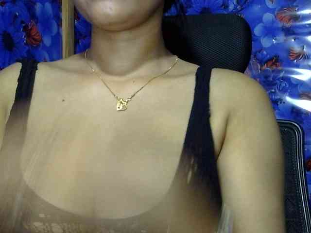 Nusrat-Mimi webcam
