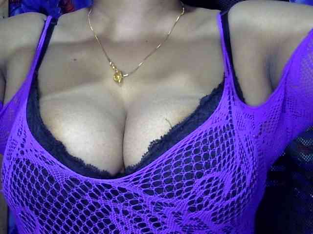 Nusrat-Mimi webcam