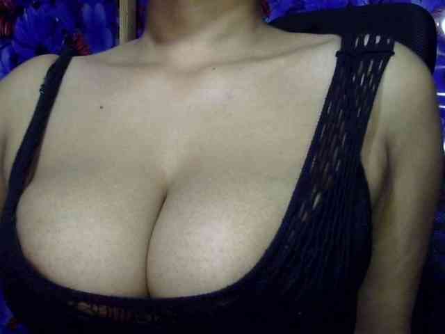 Nusrat-Mimi webcam