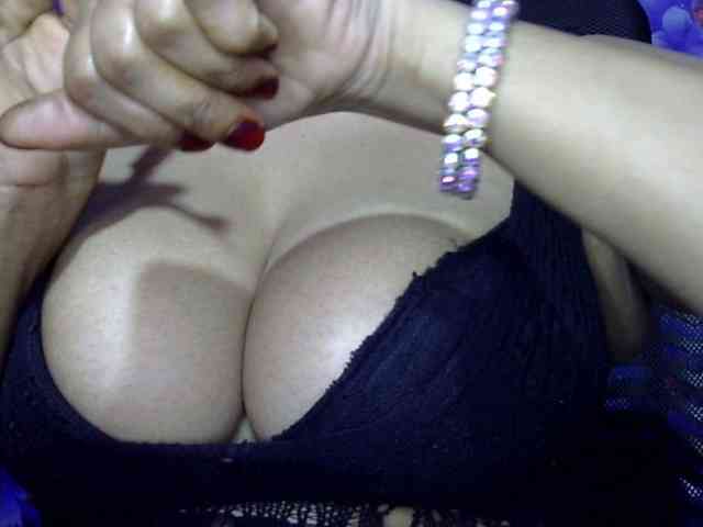 Nusrat-Mimi webcam