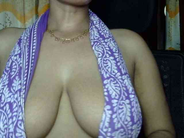 Nusrat-Mimi webcam