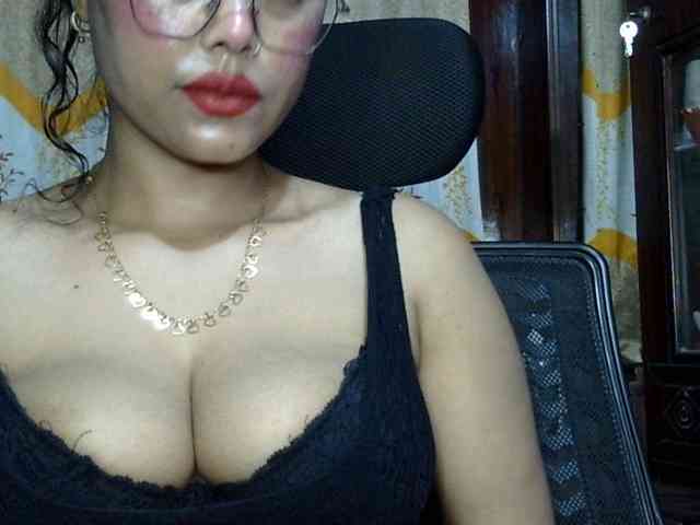 Nusrat-Mimi webcam