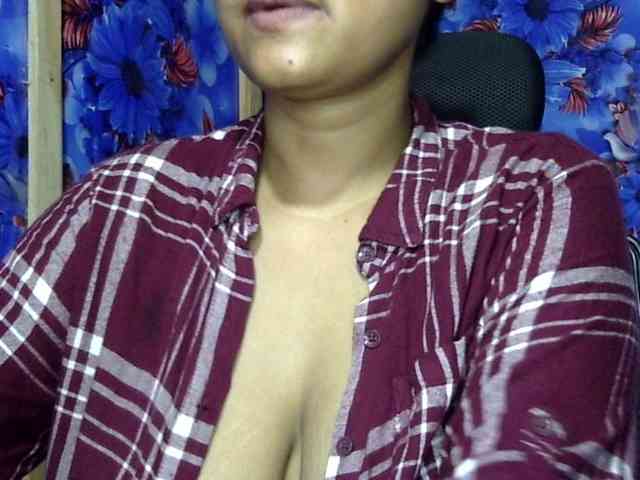 Nusrat-Mimi webcam