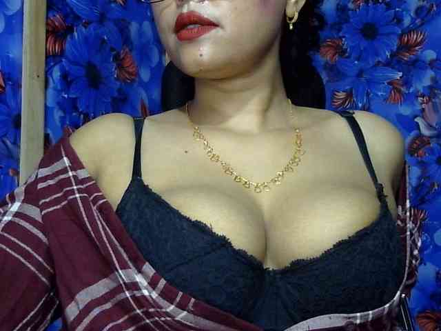 Nusrat-Mimi webcam